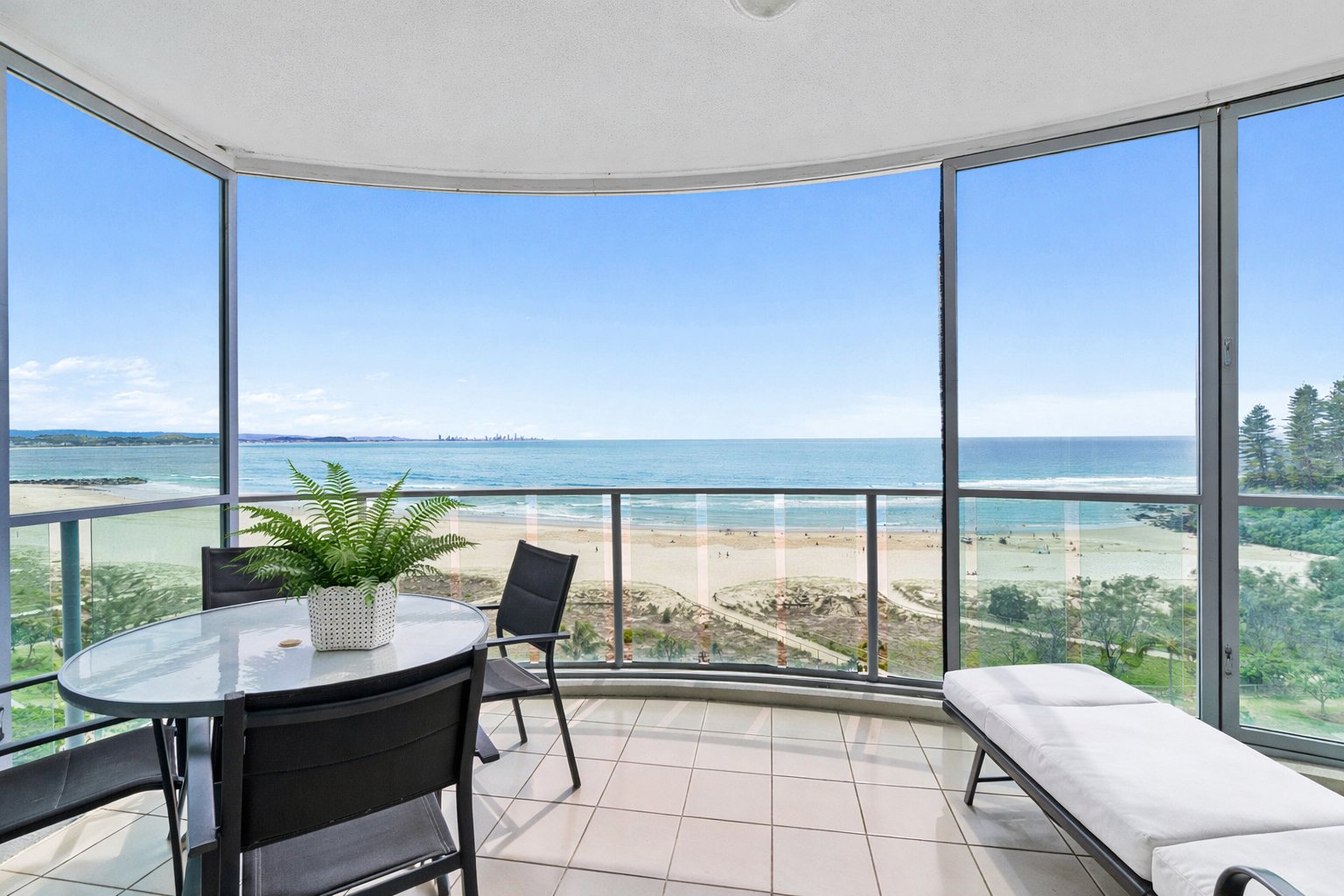 1003/120 Marine Parade COOLANGATTA 2
