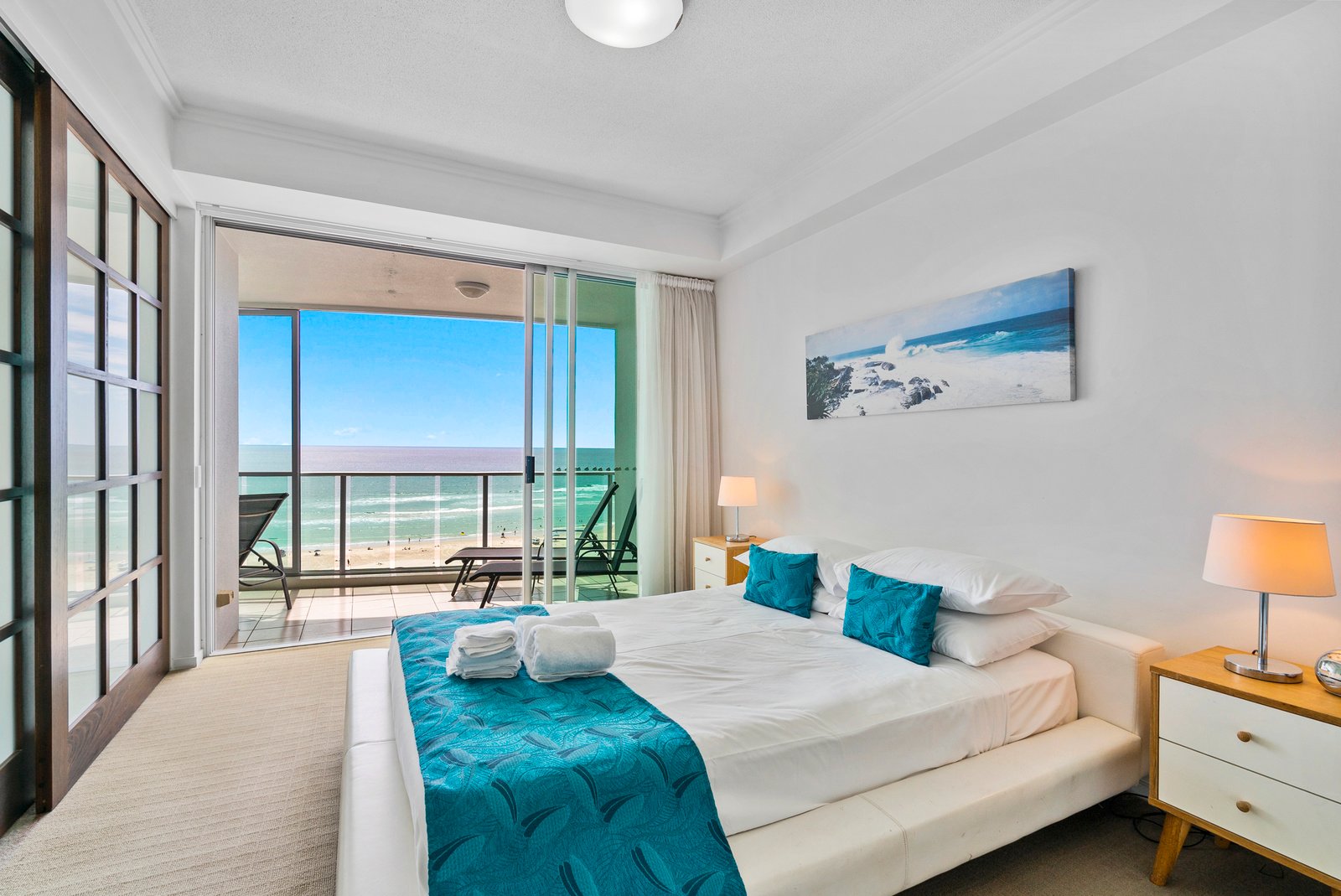 1003/120 Marine Parade COOLANGATTA 9