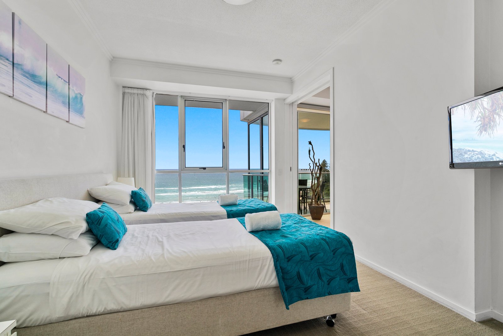 1003/120 Marine Parade COOLANGATTA 15