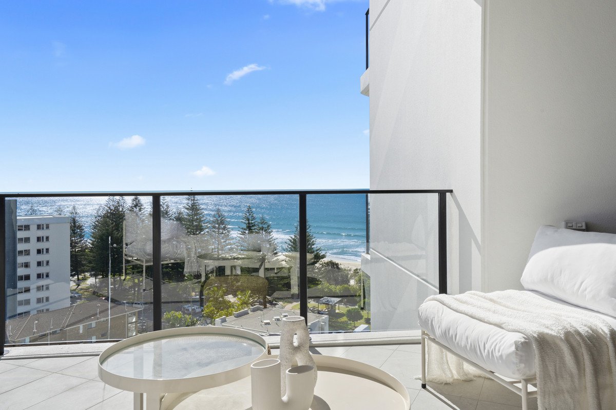 1003/6 Second Avenue Burleigh Heads 12