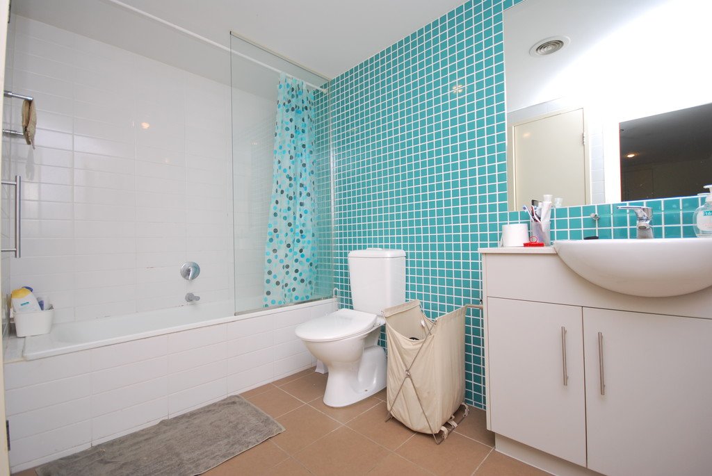 1004/1 Ocean Street BURLEIGH HEADS 5