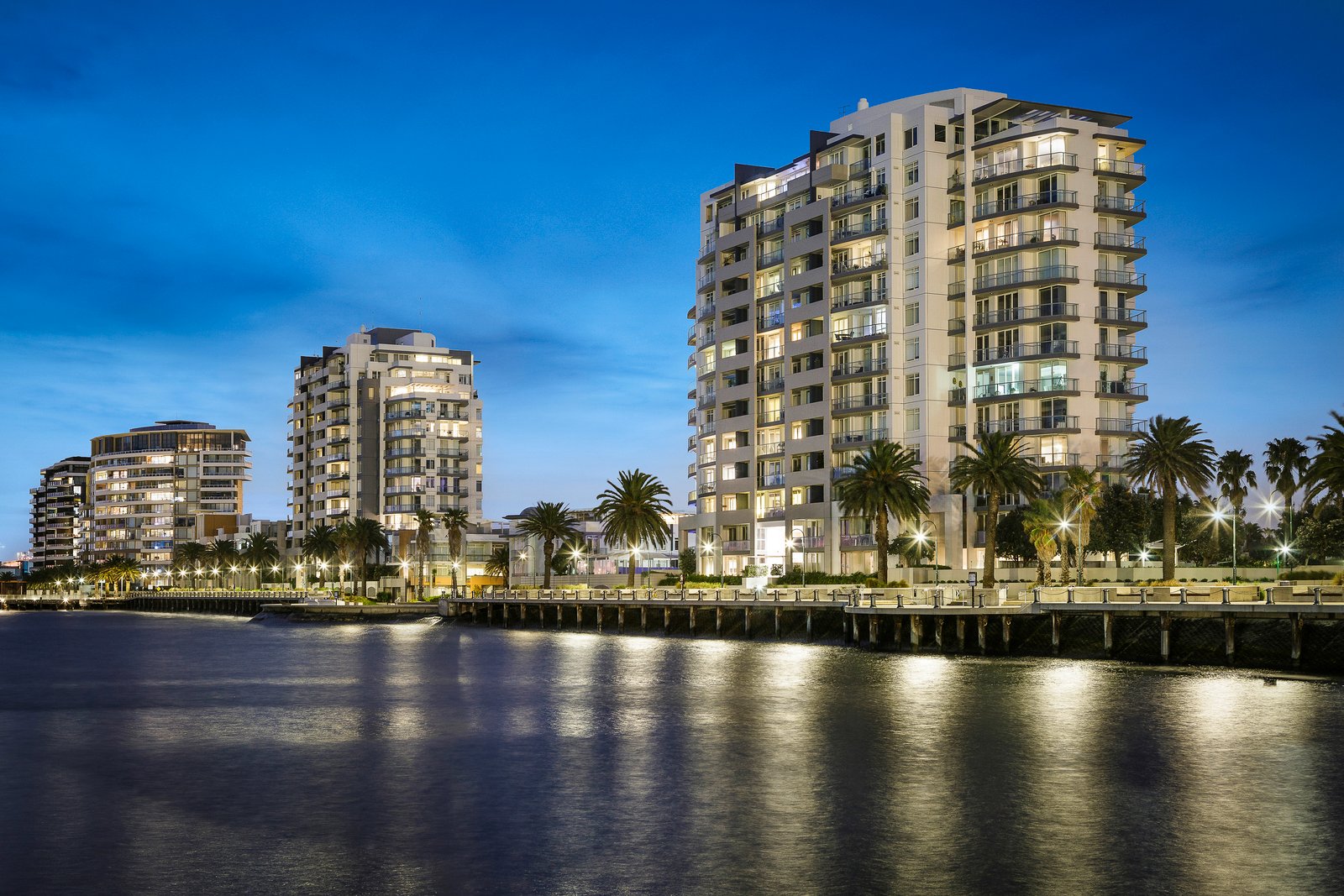 1004/115 Beach Street, Port Melbourne RT Edgar