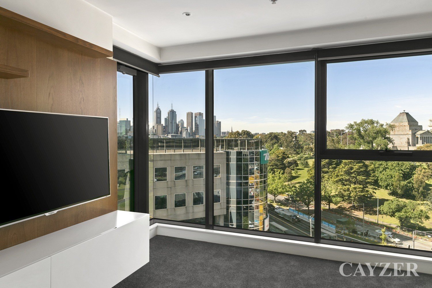 Gallery: 1004/2-14 Albert Road