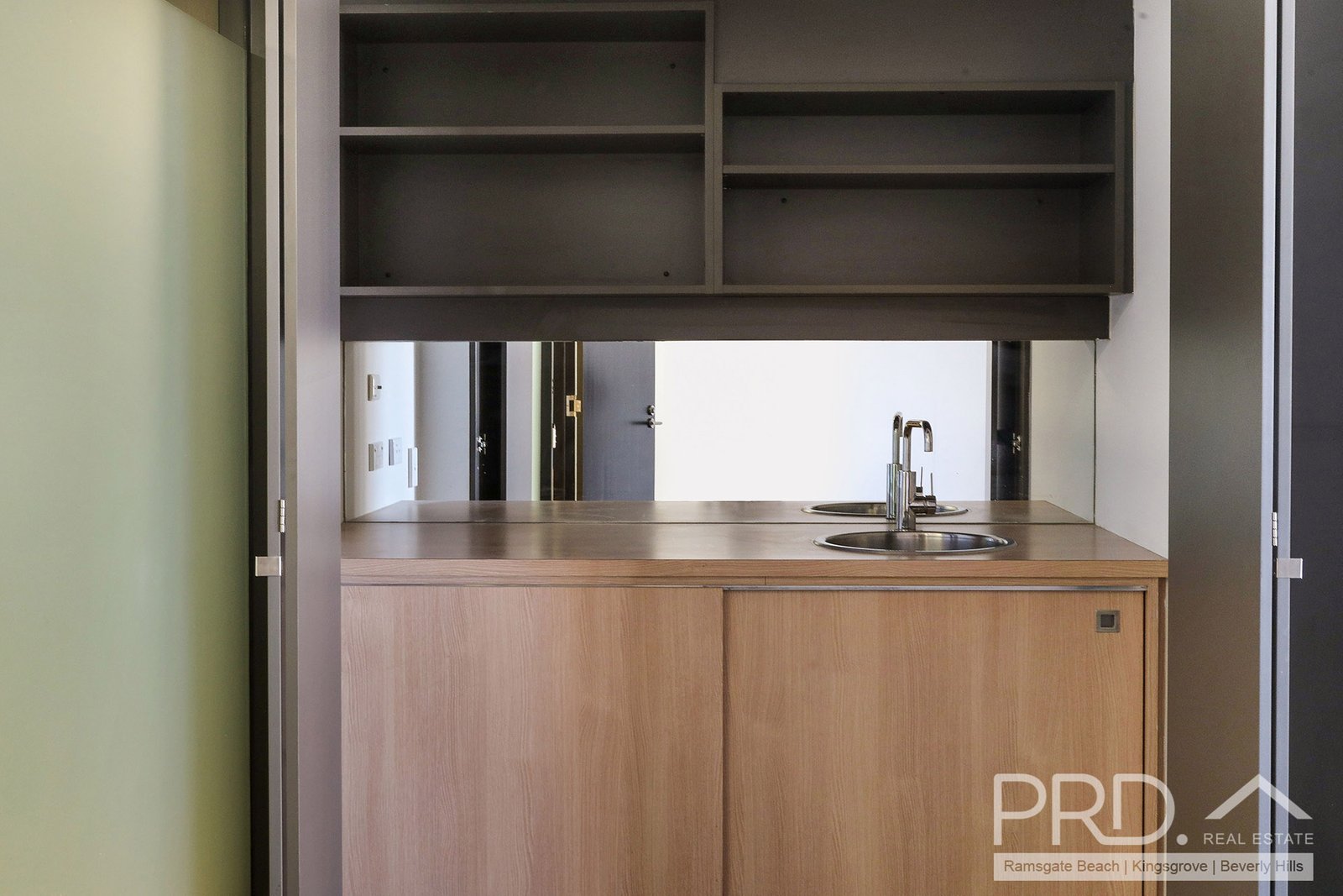 1004/2-14 Kings Cross Road POTTS POINT 9