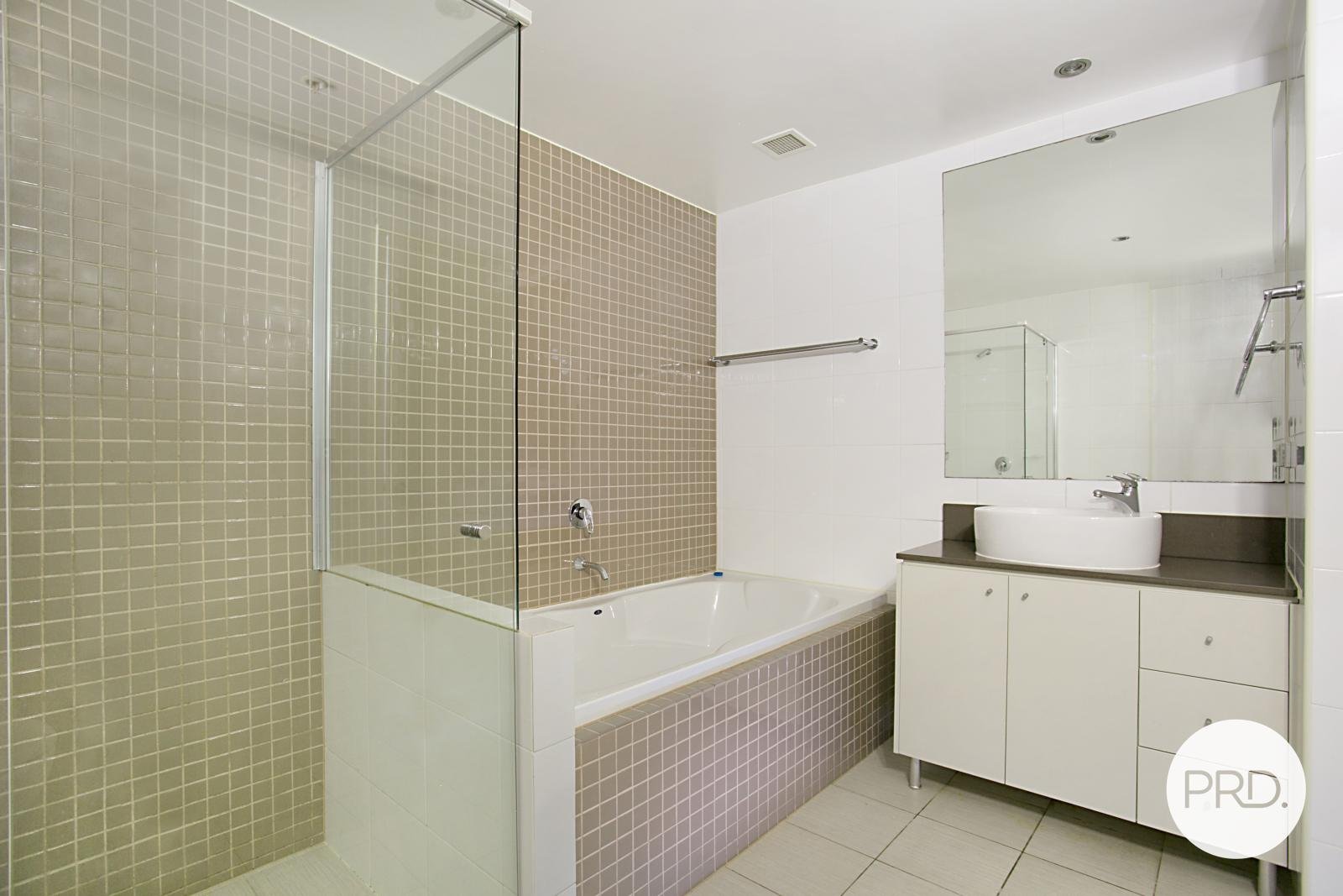 1004/4 Como Cres  SOUTHPORT 5