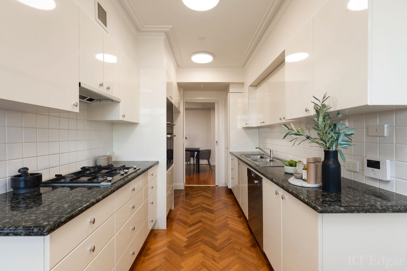 Real Estate and Property in 1004/469 St Kilda Road, Melbourne, VIC