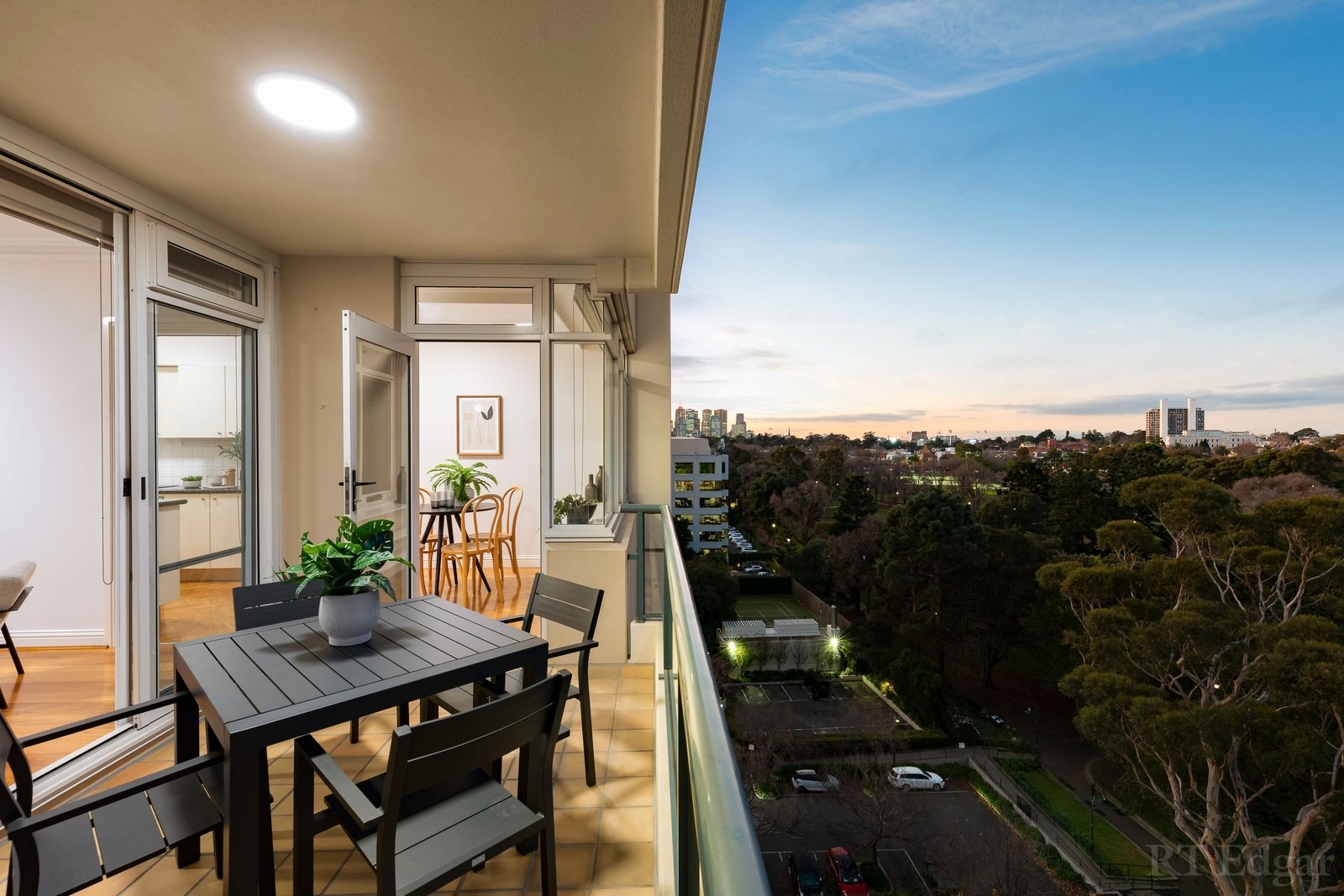 Real Estate and Property in 1004/469 St Kilda Road, Melbourne, VIC