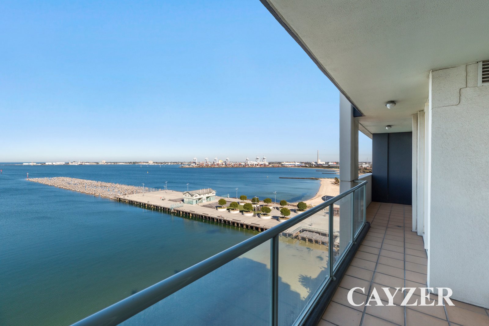 Gallery: 1006/127 Beach Street
