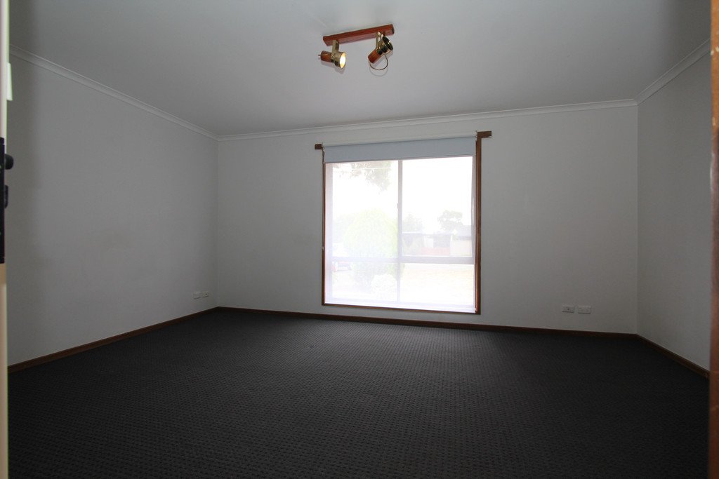 1007 Winter Street BUNINYONG 9