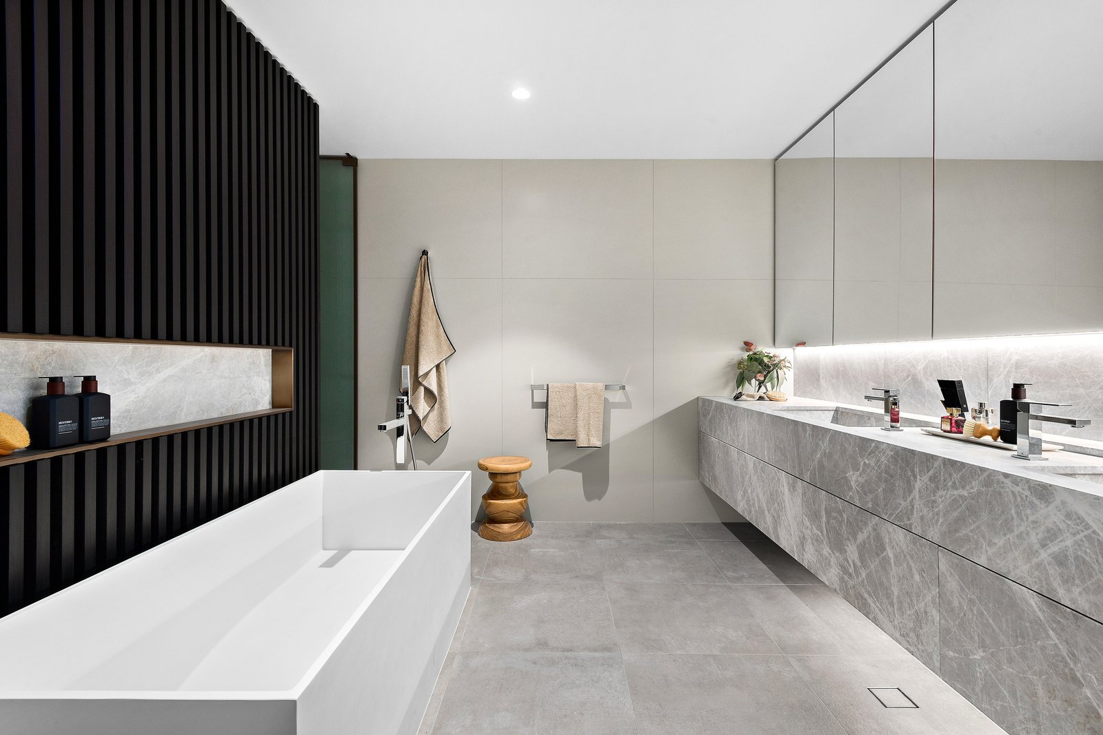 1007/20 Queens Road, MELBOURNE, 3004