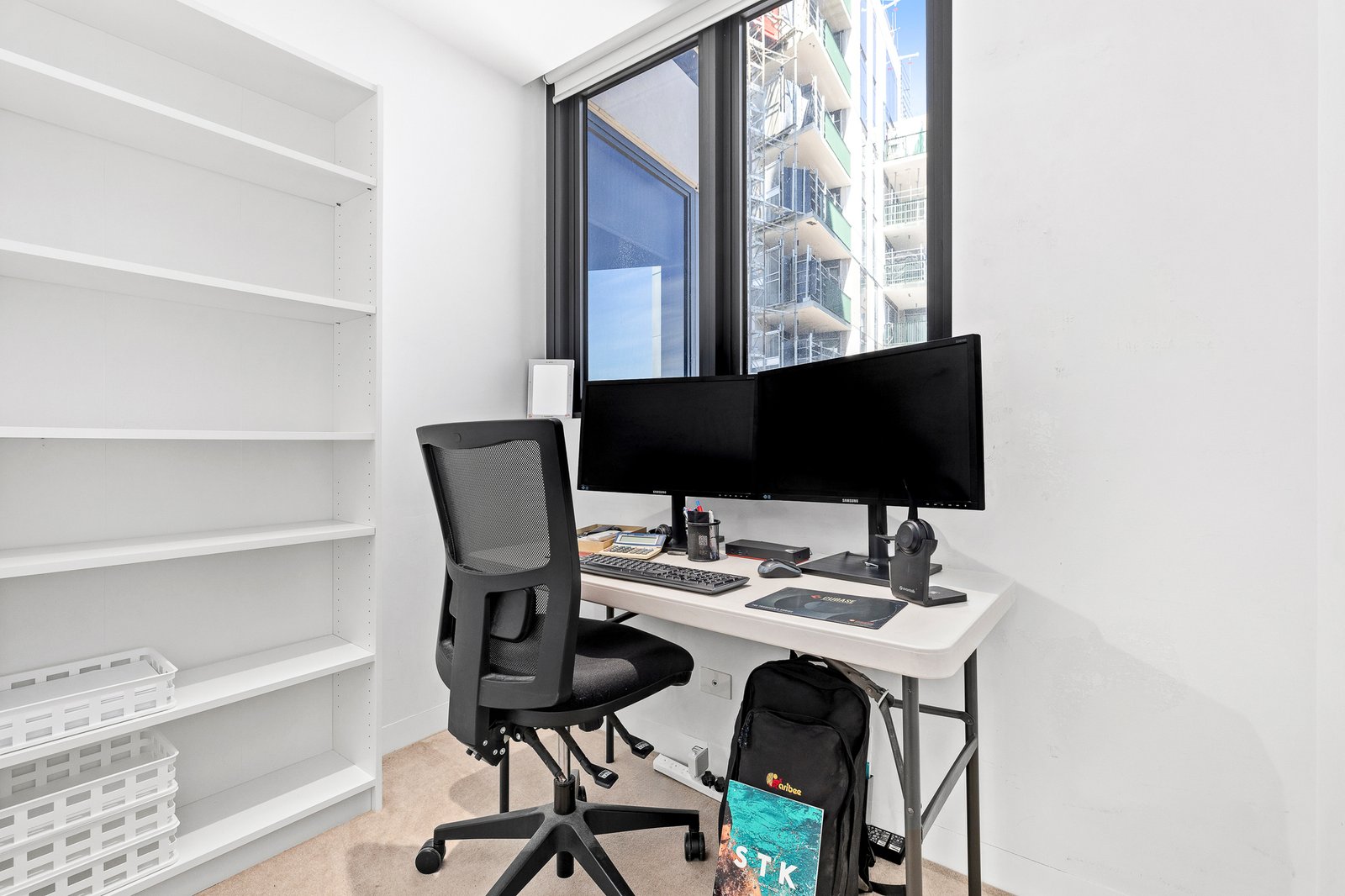 Gallery: 1007/3-5 St Kilda Road