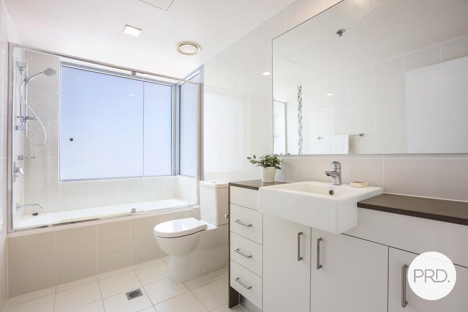 1007/34 Scarborough Street SOUTHPORT 8