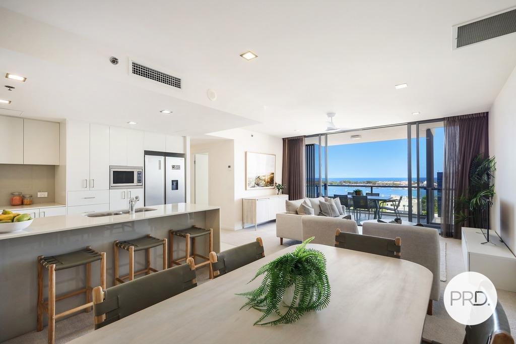 1007/34 Scarborough Street SOUTHPORT 2