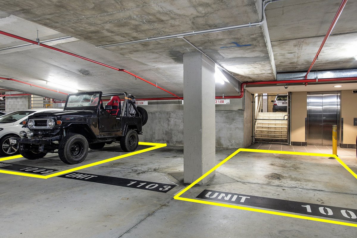 1008/1 Ocean Street BURLEIGH HEADS 12