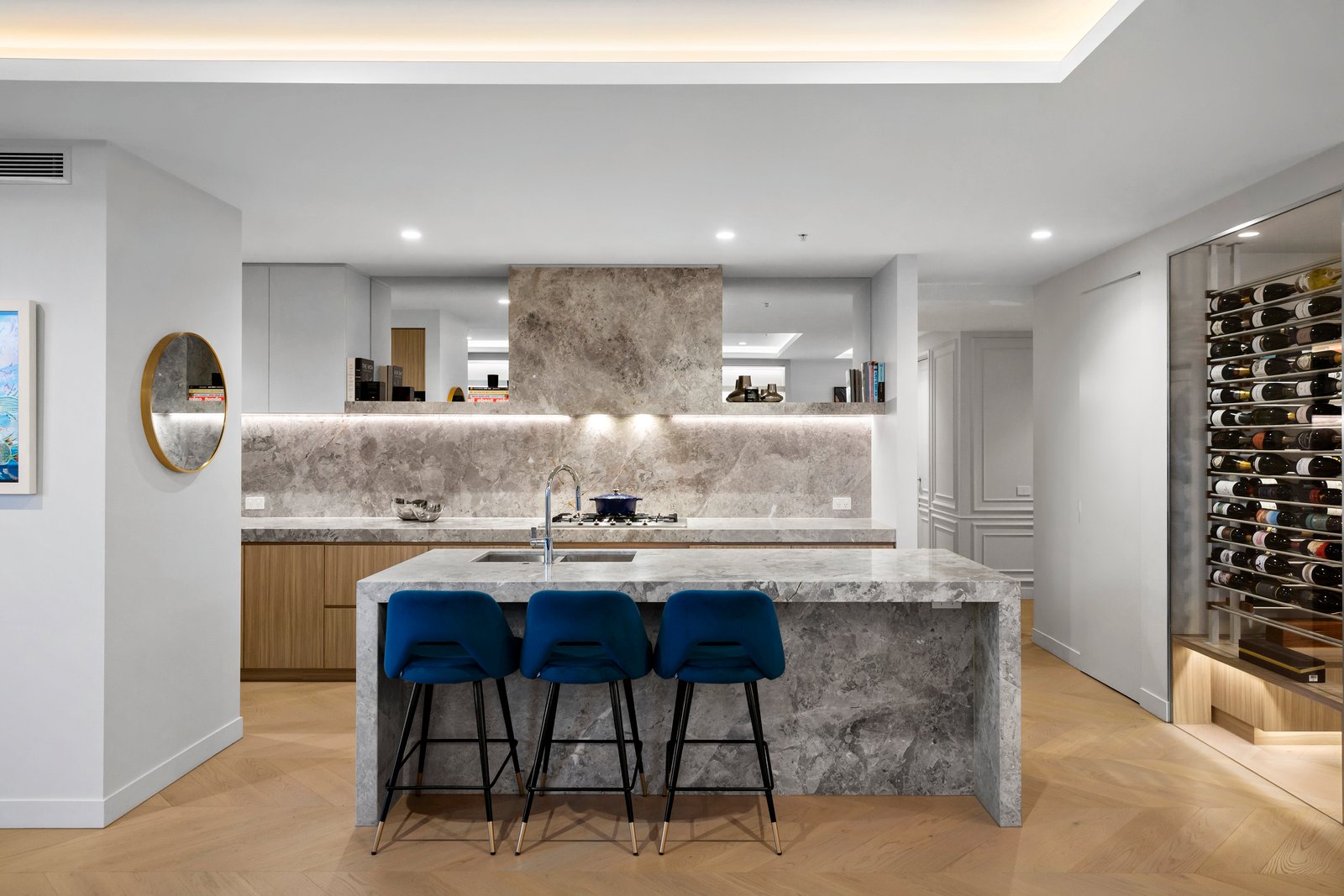 Gallery: 1008/320 Plummer Street