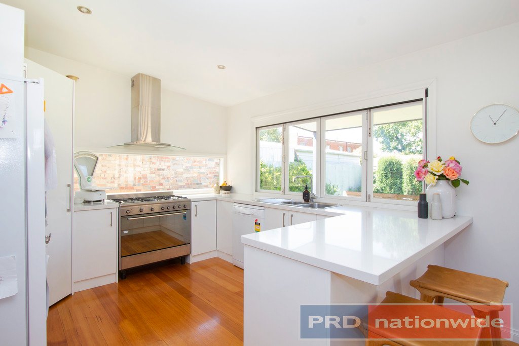 1009 Macarthur Street LAKE WENDOUREE 2