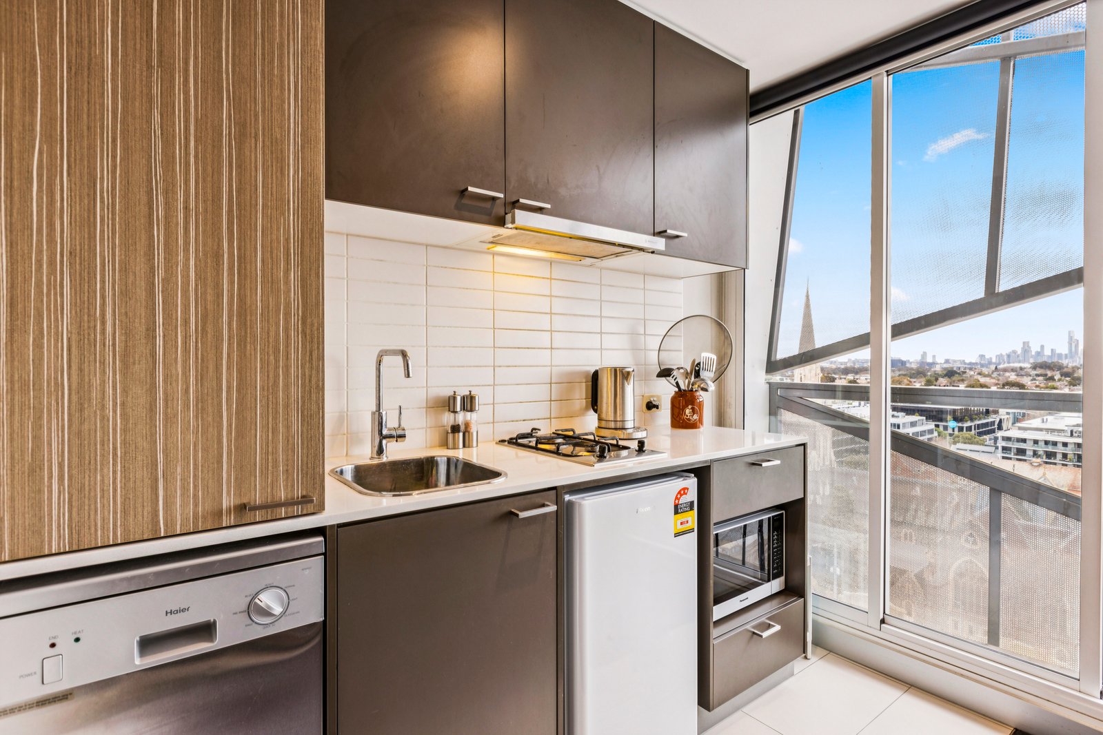Gallery: 1009/1 Glenferrie Place