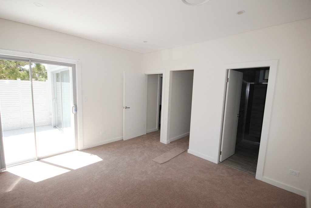 100A Karimbla Road MIRANDA 7