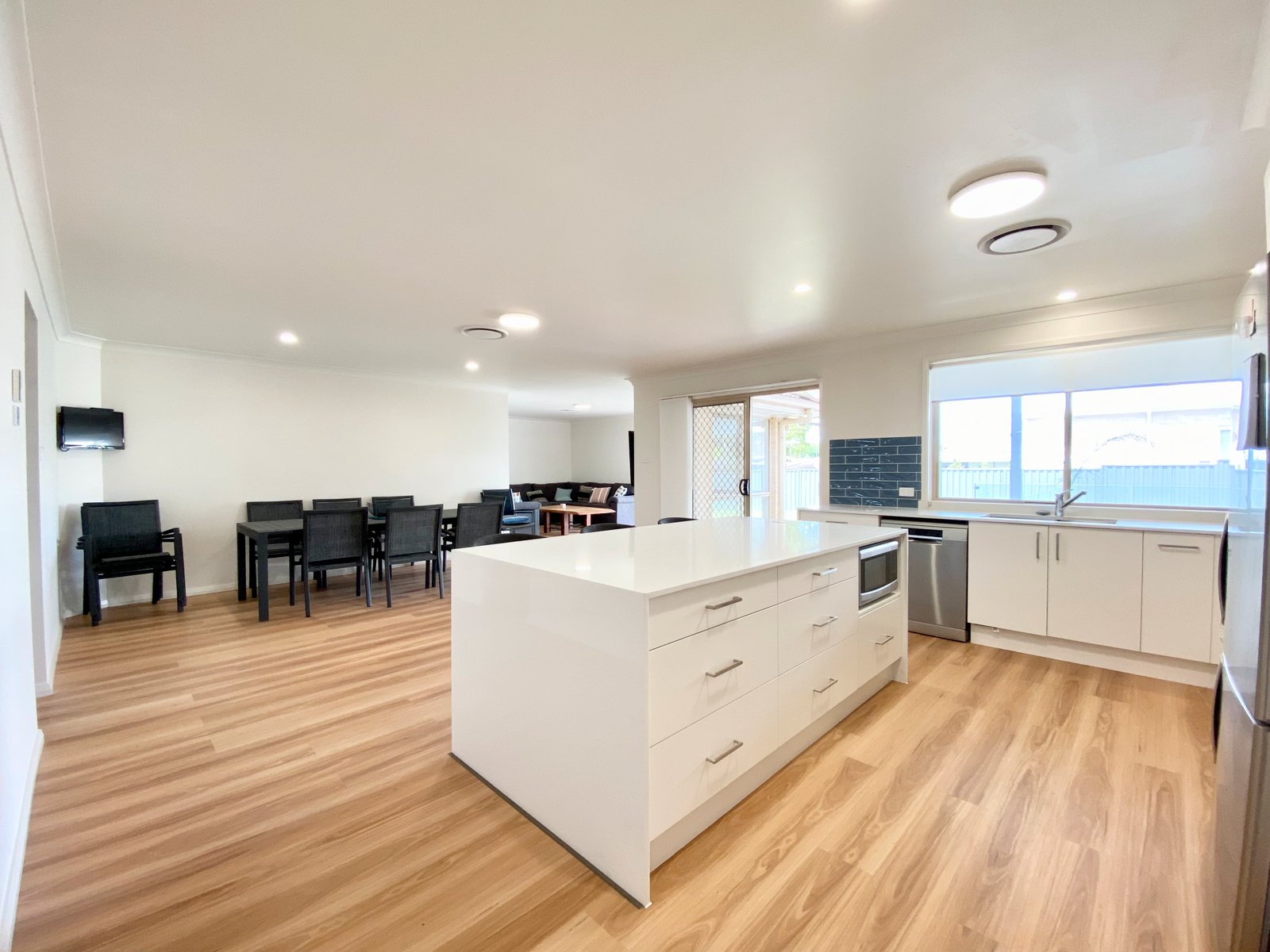 100a Old Main Road ANNA BAY 4