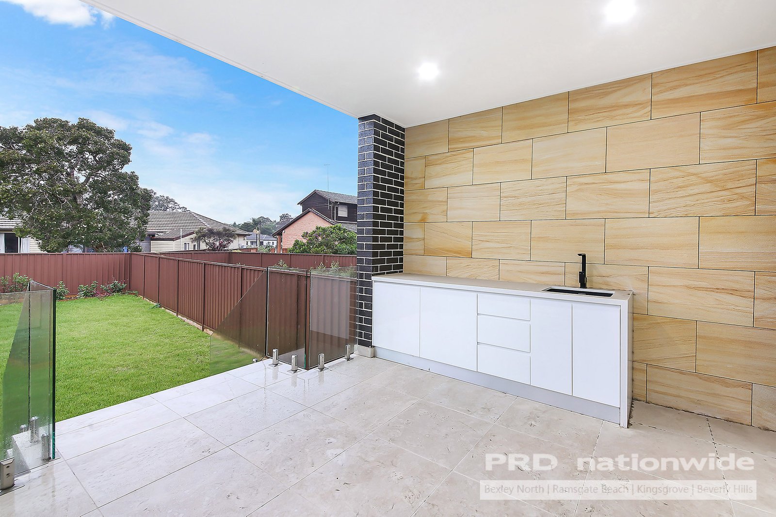 100A Stoddart Street ROSELANDS 8