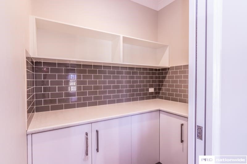 100A The Heights TAMWORTH 4