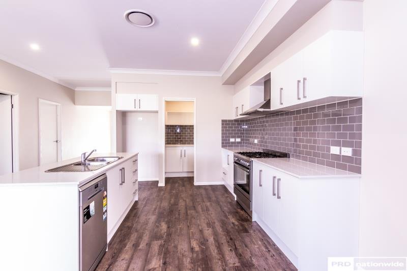 100A The Heights TAMWORTH 2