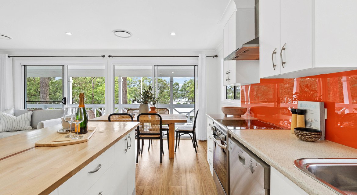 101-103 Eastslope Way NORTH ARM COVE 4