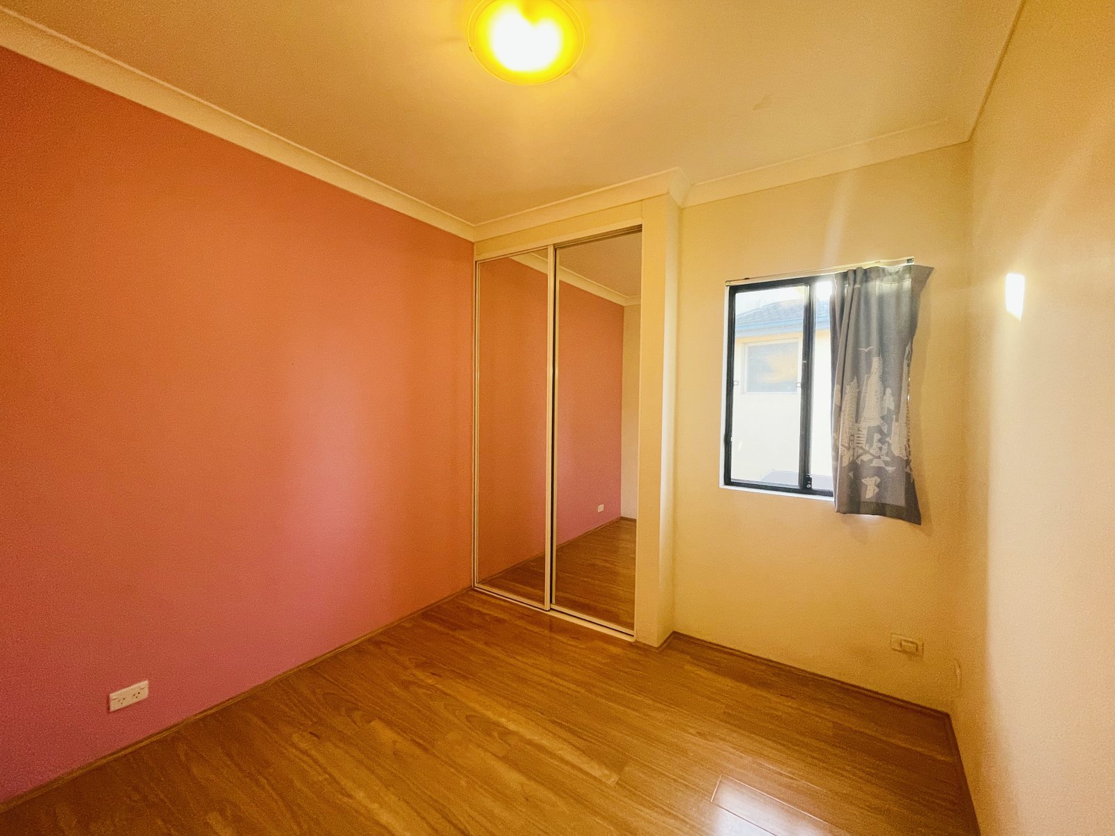 10/1-2 Rena Street SOUTH HURSTVILLE 6