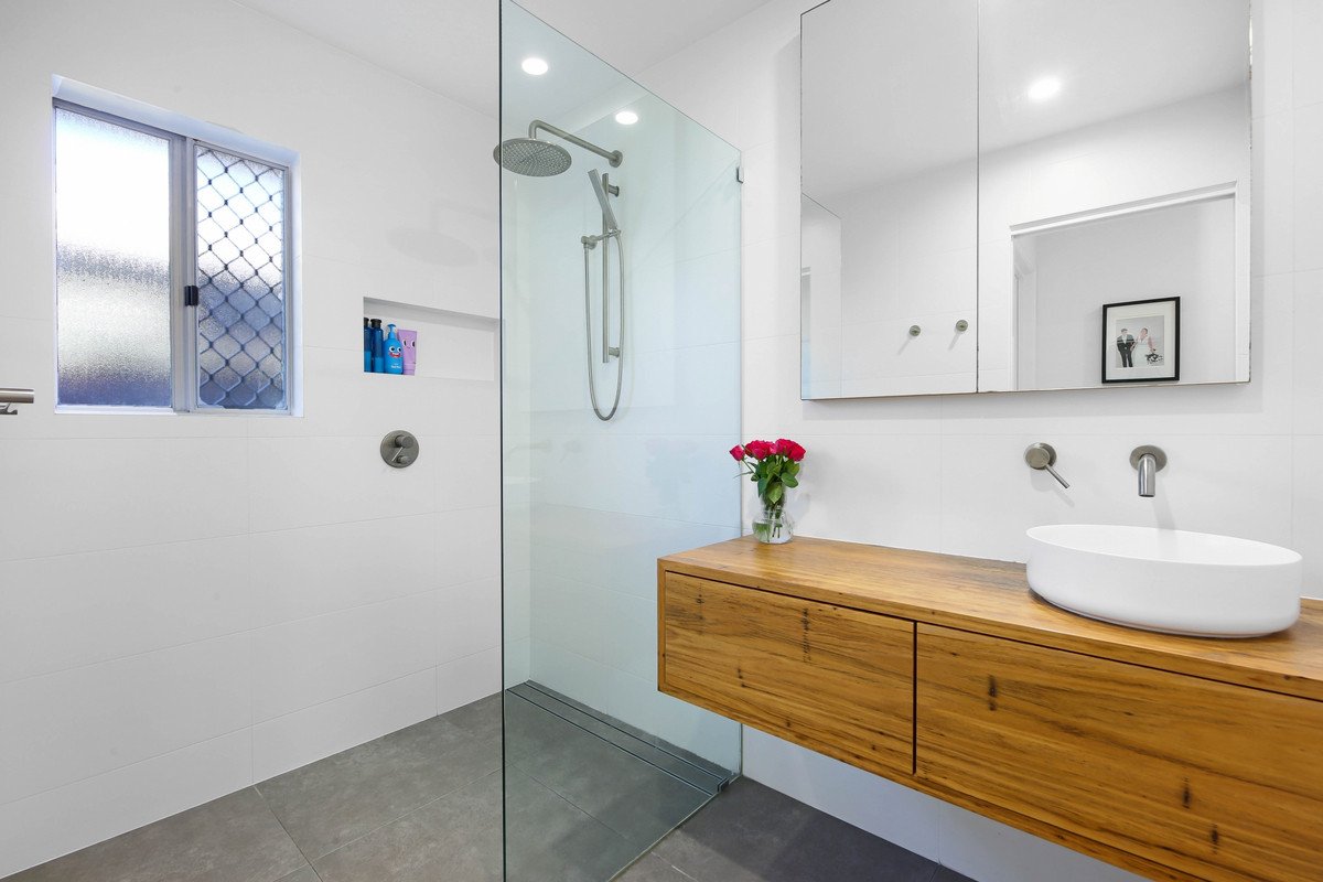 101 Albion Avenue Miami 10