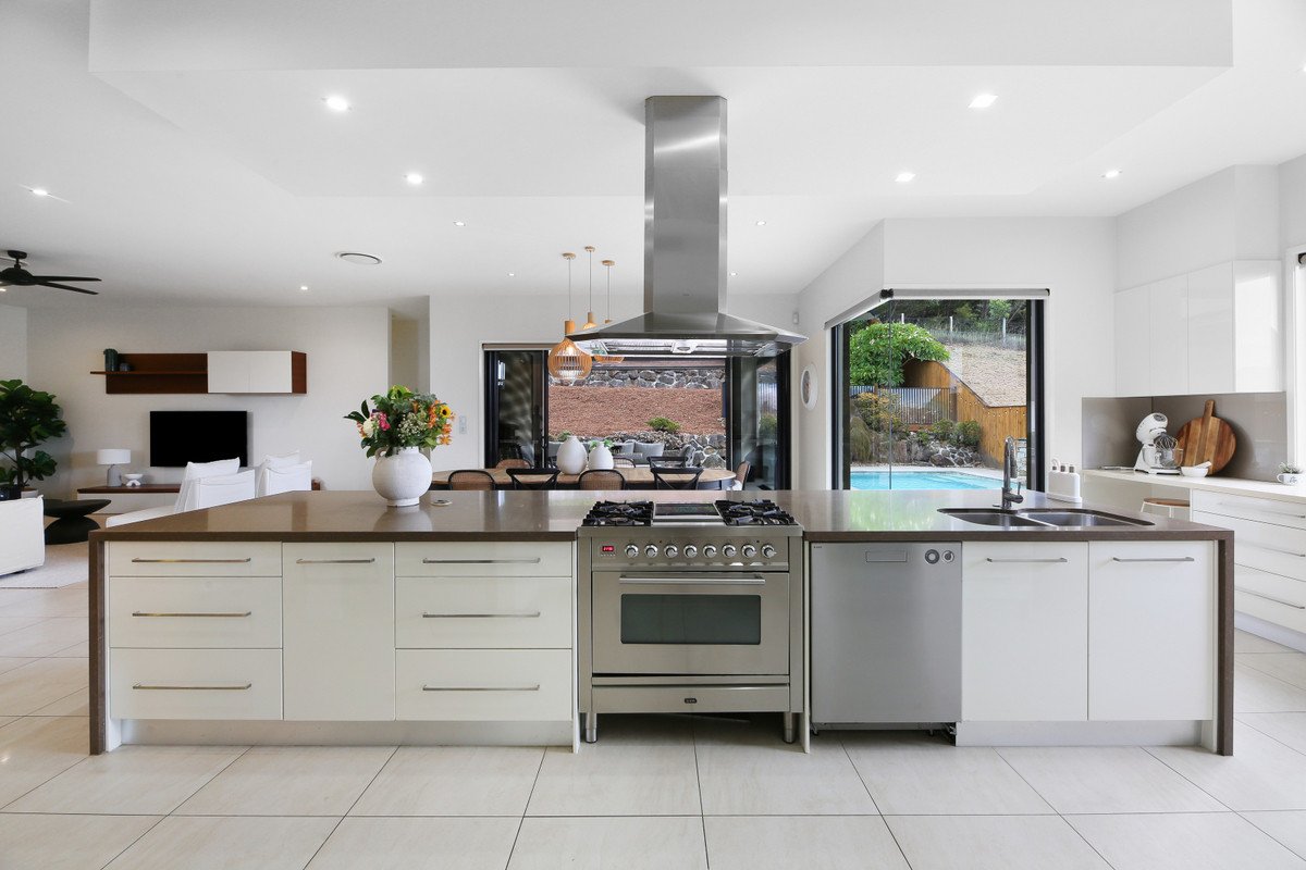 101 Barden Ridge Road Reedy Creek 4