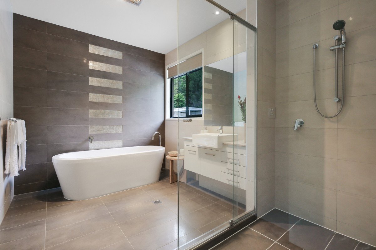 101 Barden Ridge Road Reedy Creek 26