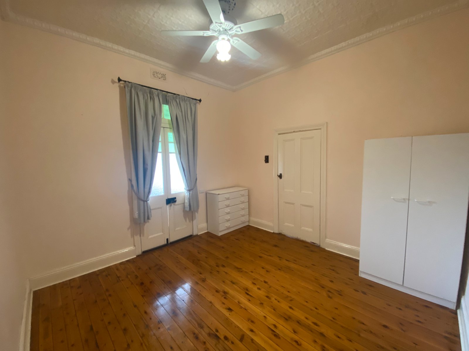 101 Belmore Street TAMWORTH 4