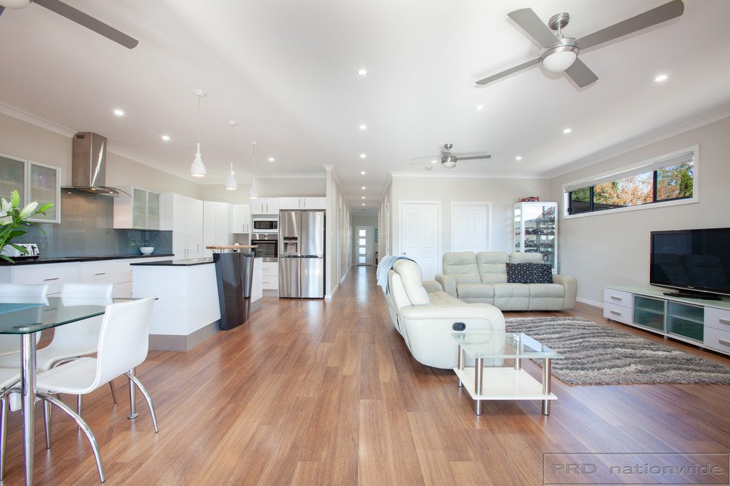 101 Beresford Avenue BERESFIELD 10