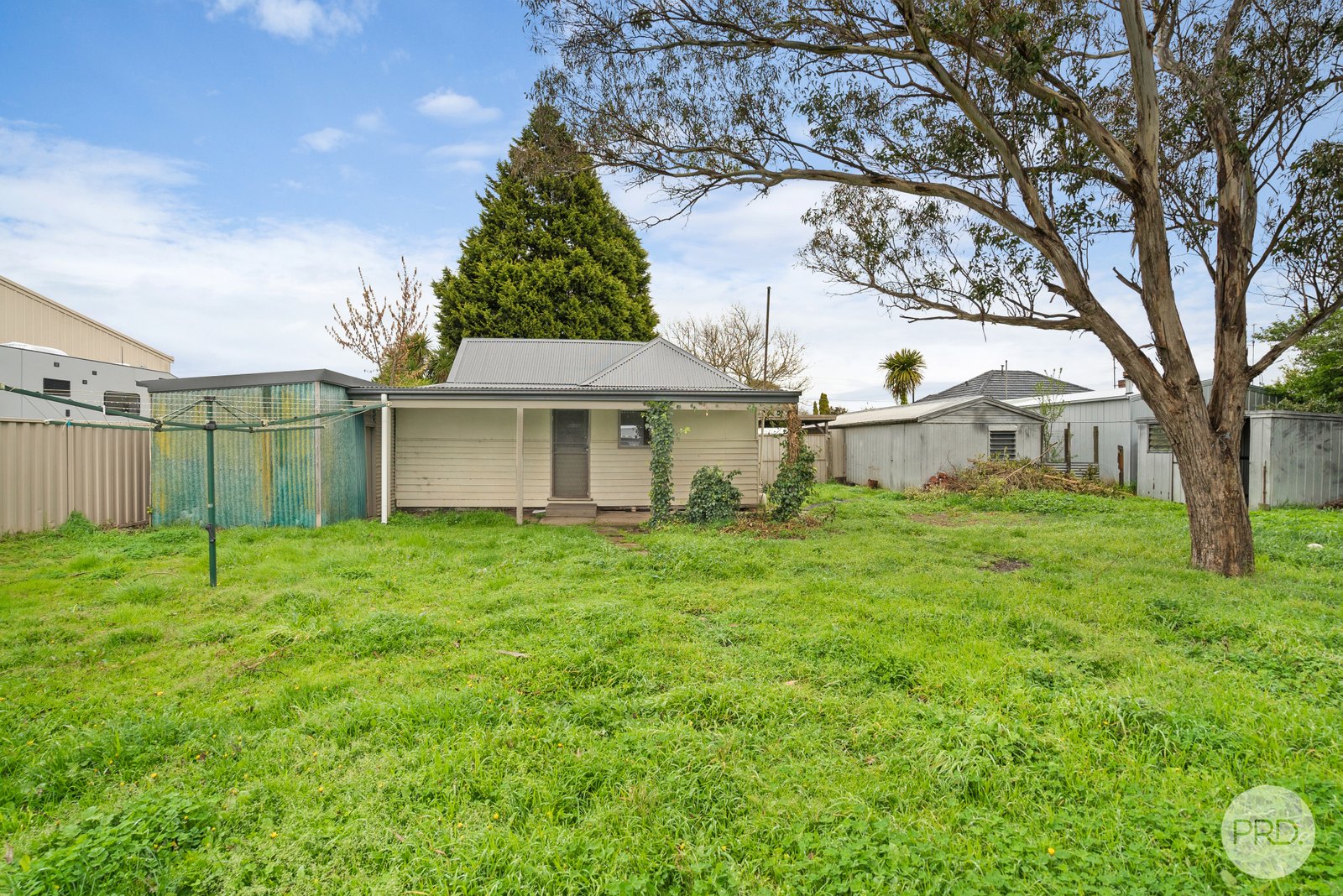 101 Beverin Street SEBASTOPOL 12