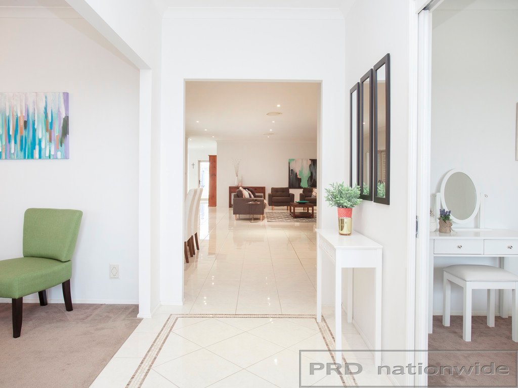 101 Canterbury Drive RAWORTH 2