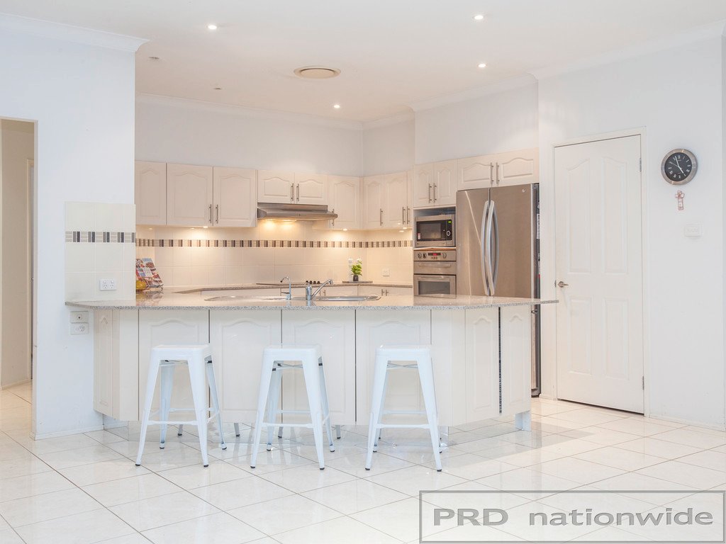 101 Canterbury Drive RAWORTH 7