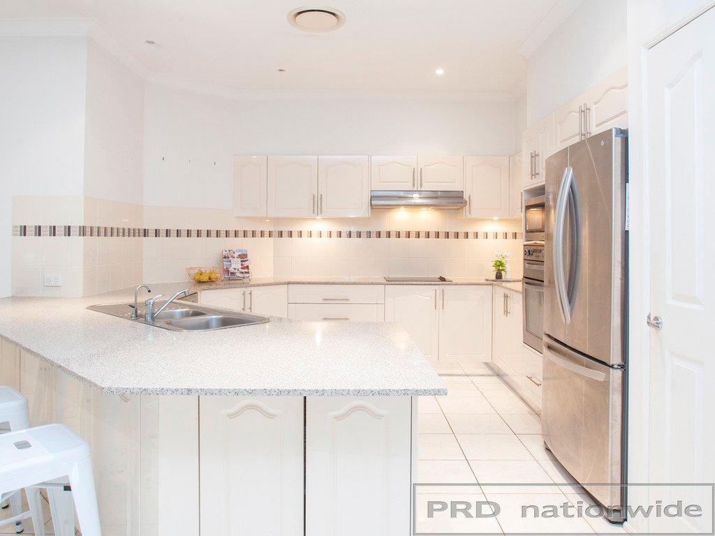 101 Canterbury Drive RAWORTH 8