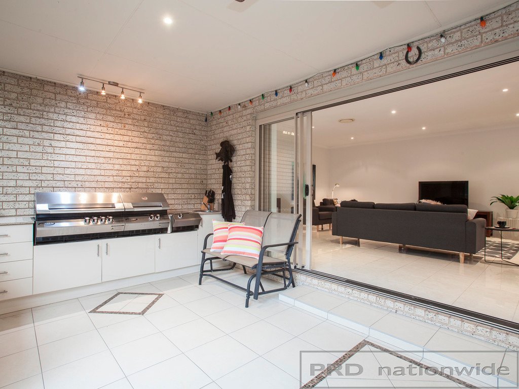 101 Canterbury Drive RAWORTH 14