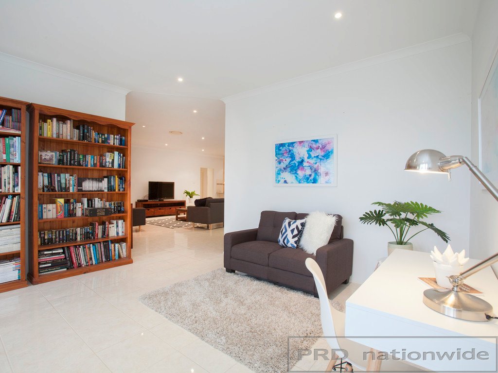 101 Canterbury Drive RAWORTH 16