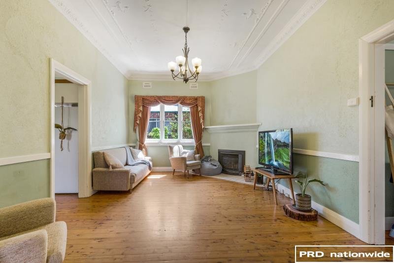 101 Carthage Street TAMWORTH 4