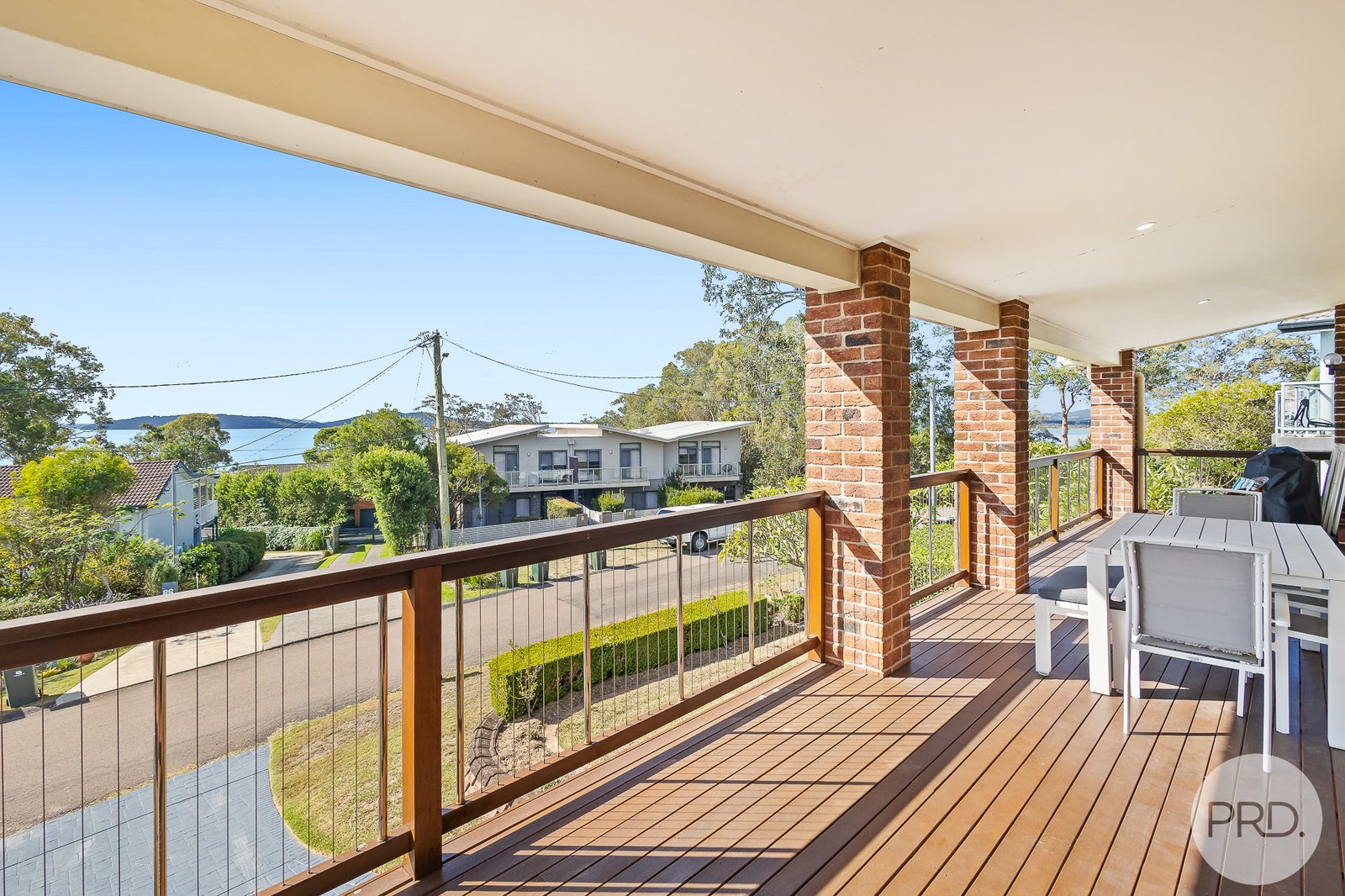 101 Francis Avenue LEMON TREE PASSAGE 7