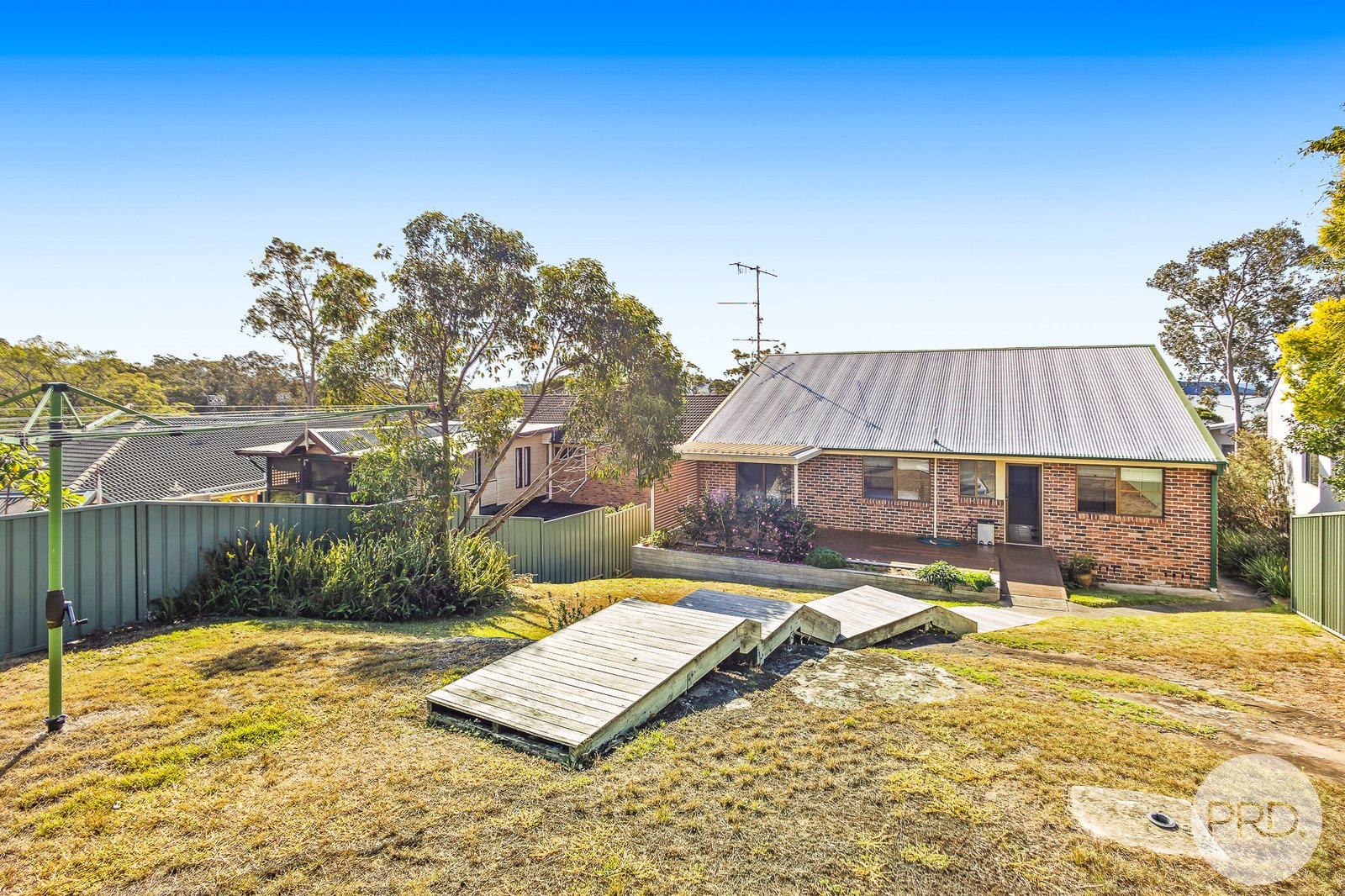 101 Francis Avenue LEMON TREE PASSAGE 24