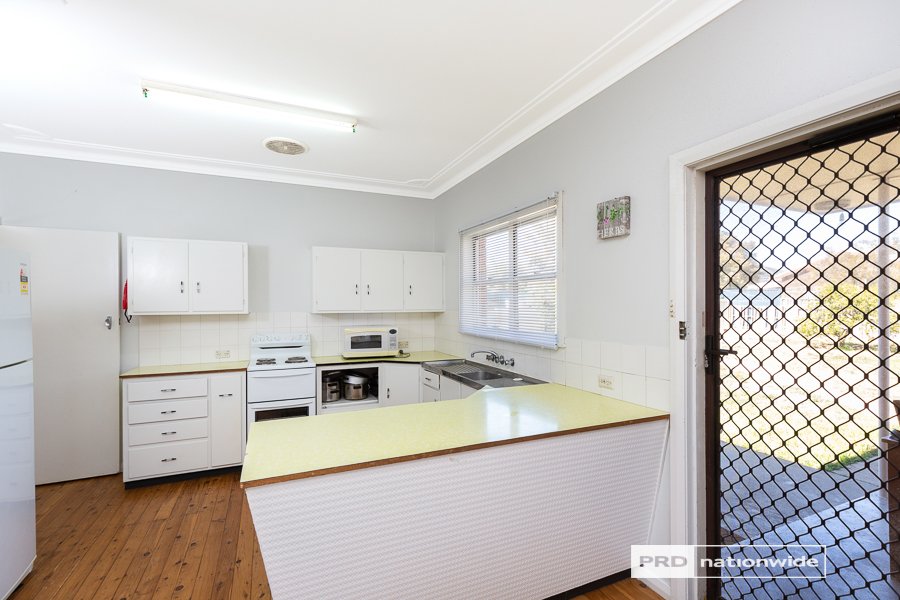 101 Hillvue Road TAMWORTH 4
