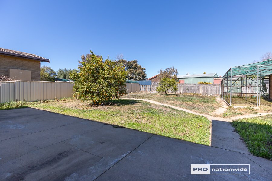 101 Hillvue Road TAMWORTH 15