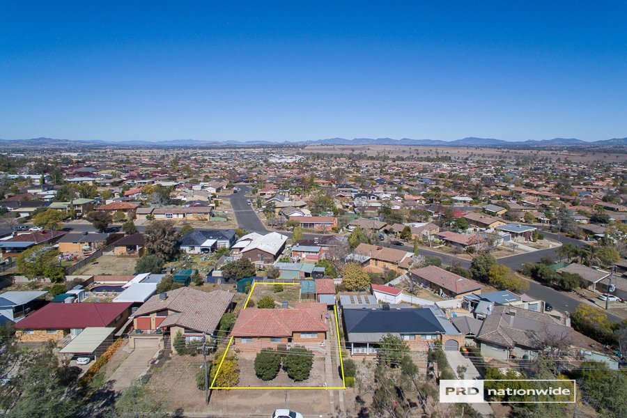 101 Hillvue Road TAMWORTH 21