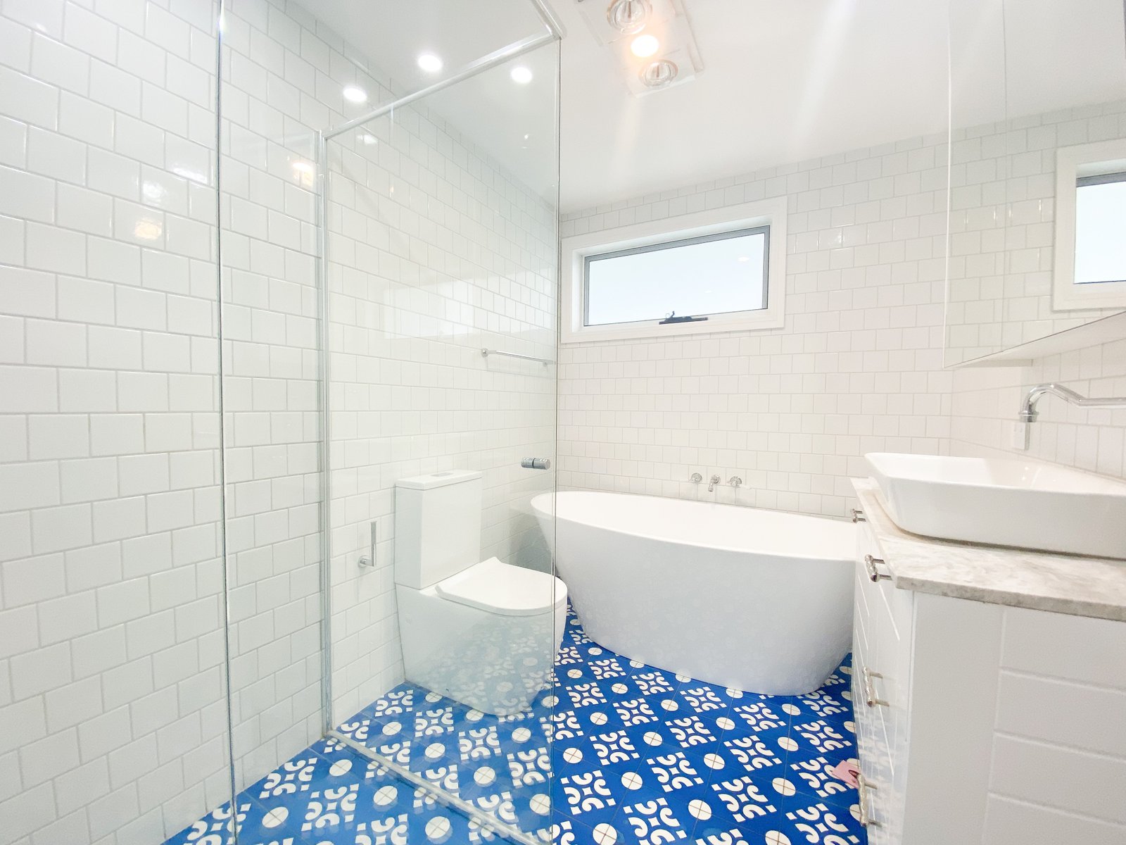 101 Horace Street SHOAL BAY 9