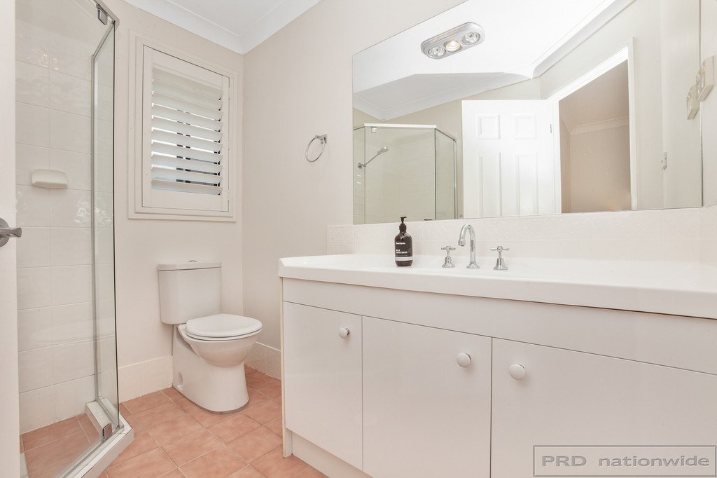 101 Lemonwood Circuit THORNTON 19