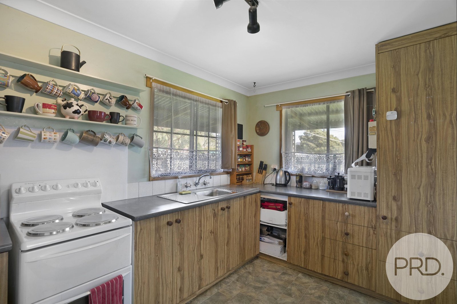 101 Main Street KEMPTON 15