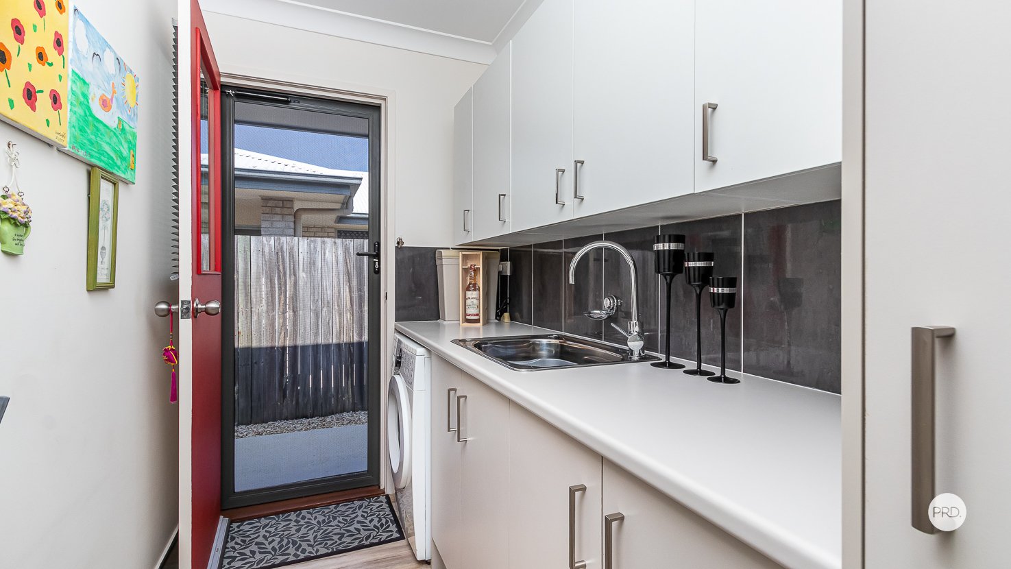 101 Main Street REDLAND BAY 7