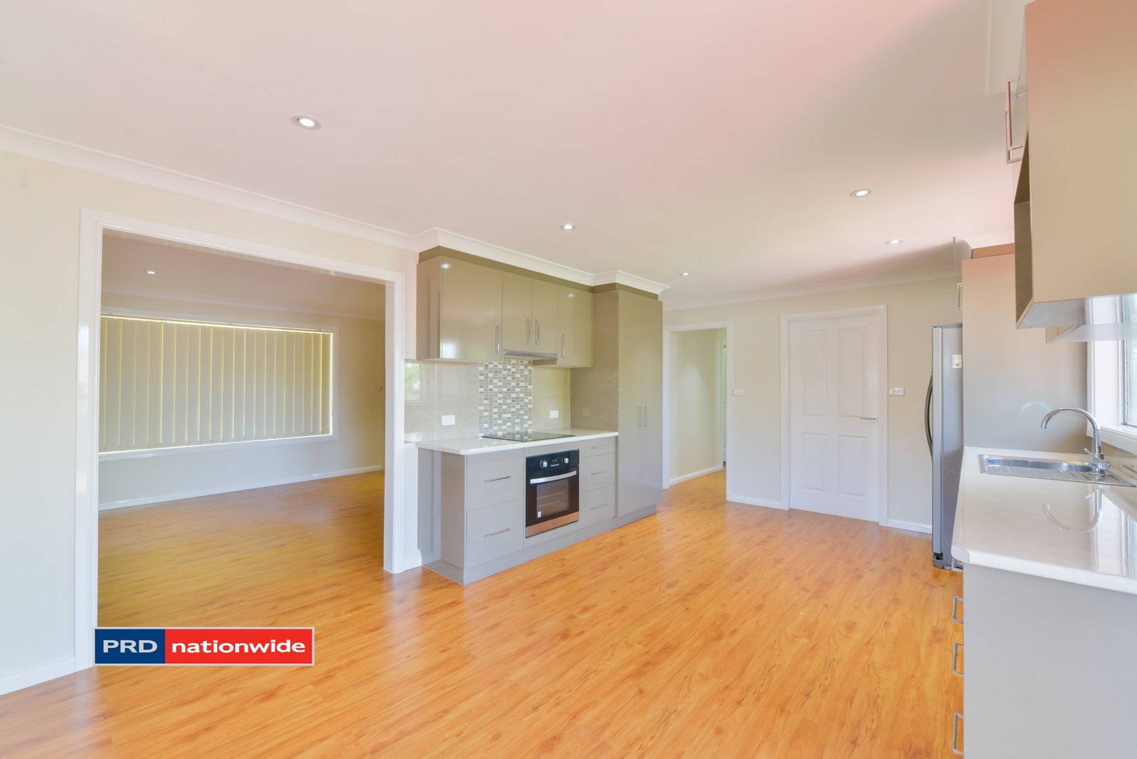 101 Manilla Road TAMWORTH 6